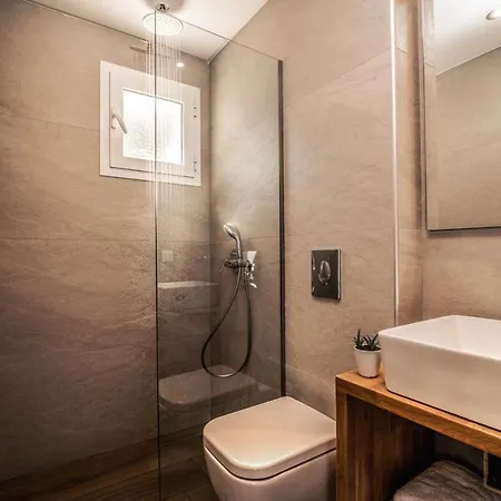 Oresteia Executive Villa, A Flamboyant Retreat, By Thinkvilla Willa Tragaki